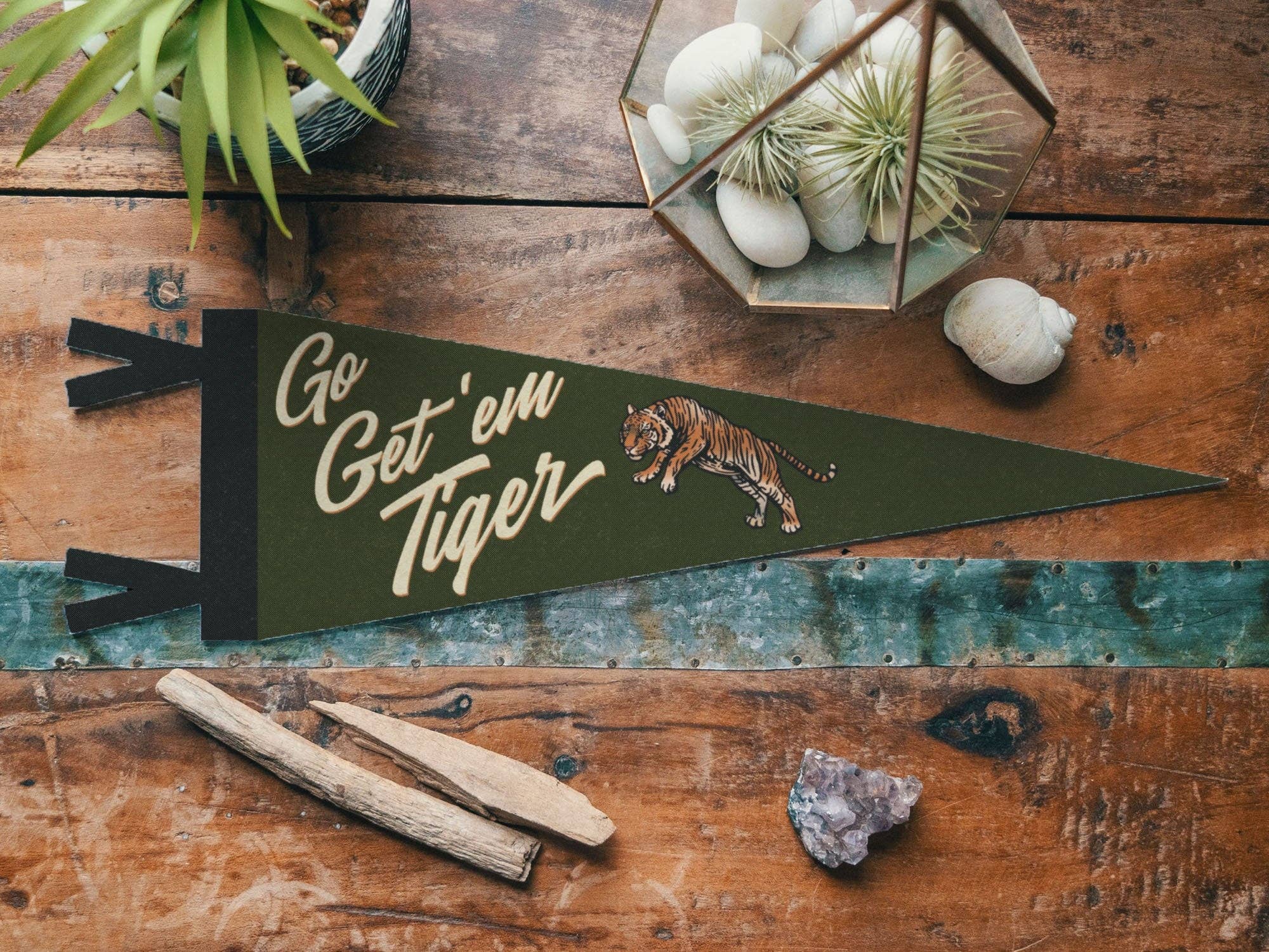 Room Decor & Lifestyle Goods